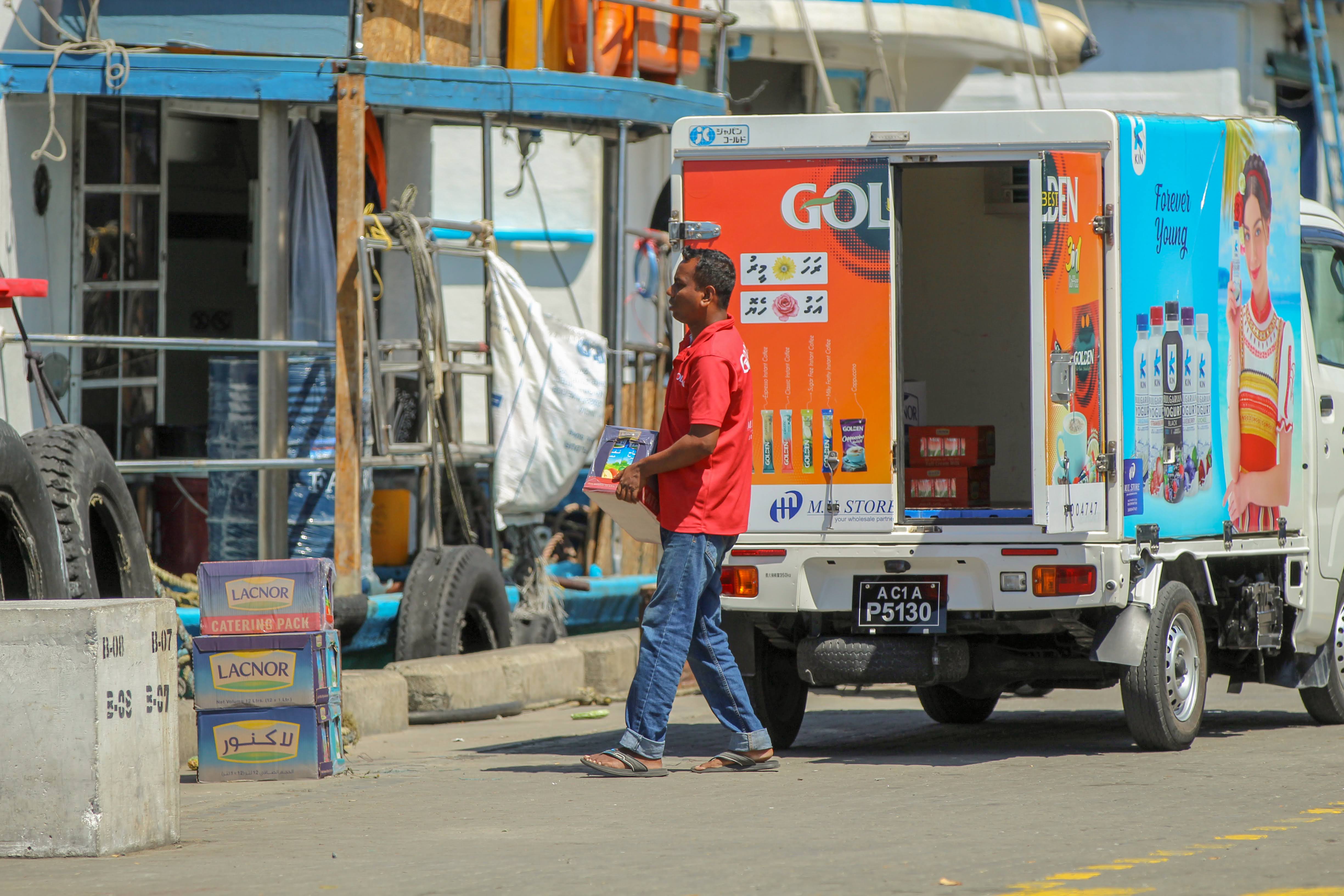 މާލެ ސަރަހައްދުގައި ބަރު އުޅަނދާއި މުދާ އުފުލާ އުޅަނދު ދުއްވޭ ގަޑިތައް ކަނޑައަޅައިފި
