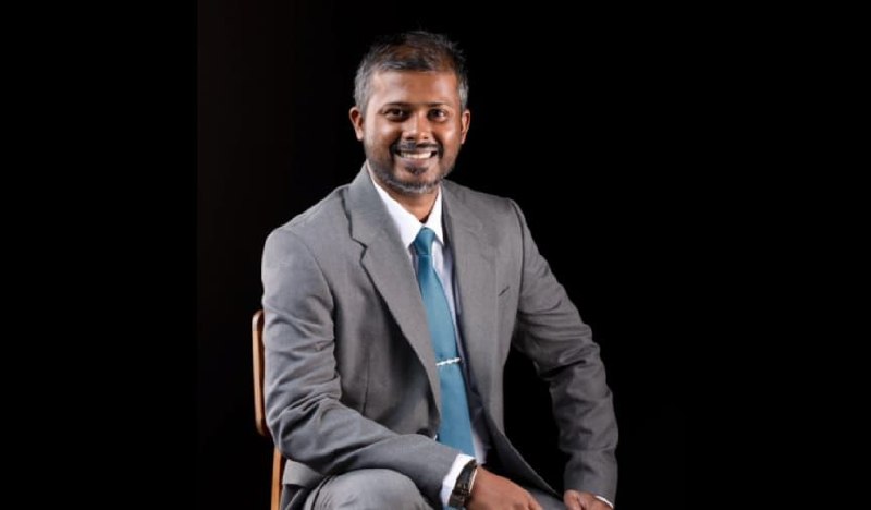 ތިން ބާރުގެ އިމާރާތްތަކުގައި ހުޅުޖަހަން ގޮވާލި ޒިހާން ފުވައްމުލަކުން ހައްޔަރުކޮށްފި